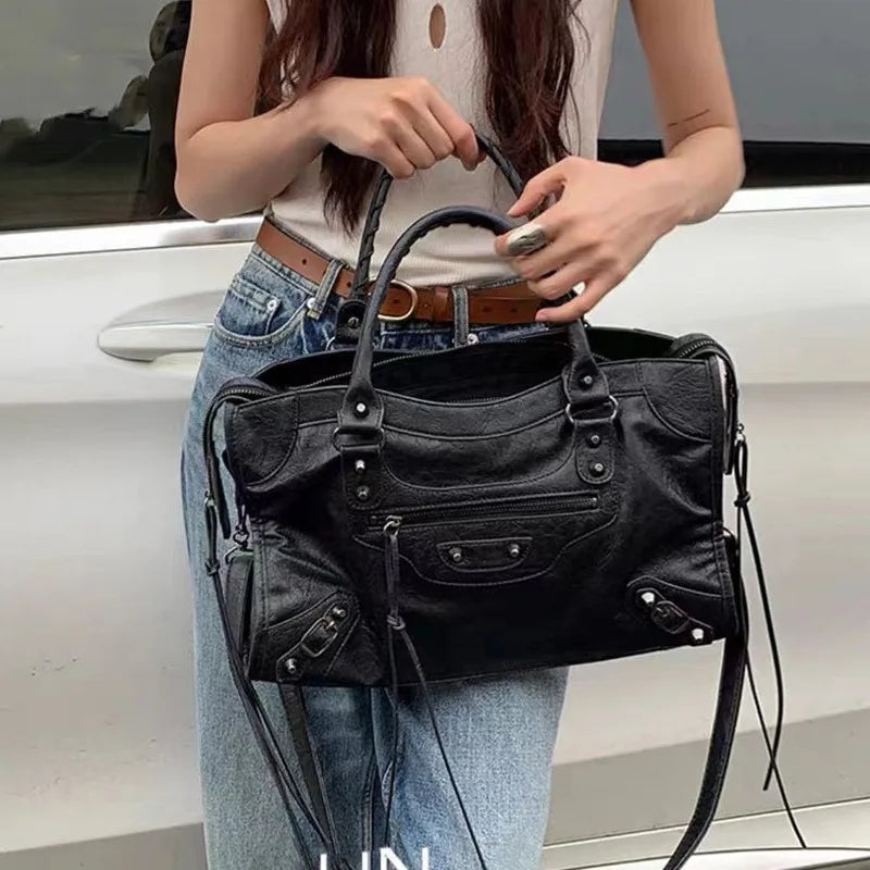 The Bianca Shoulder Bag