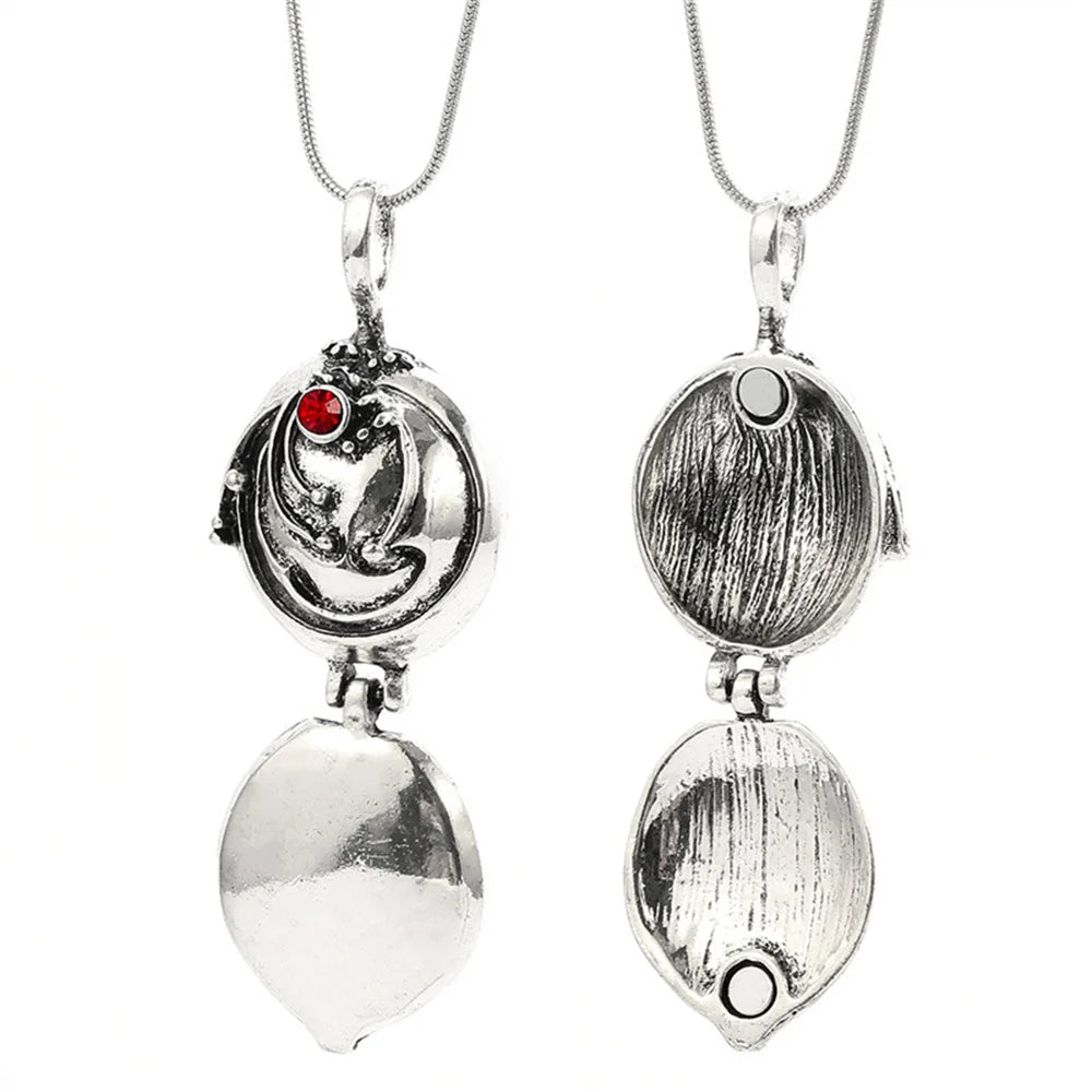 Vervain Pendant Necklace