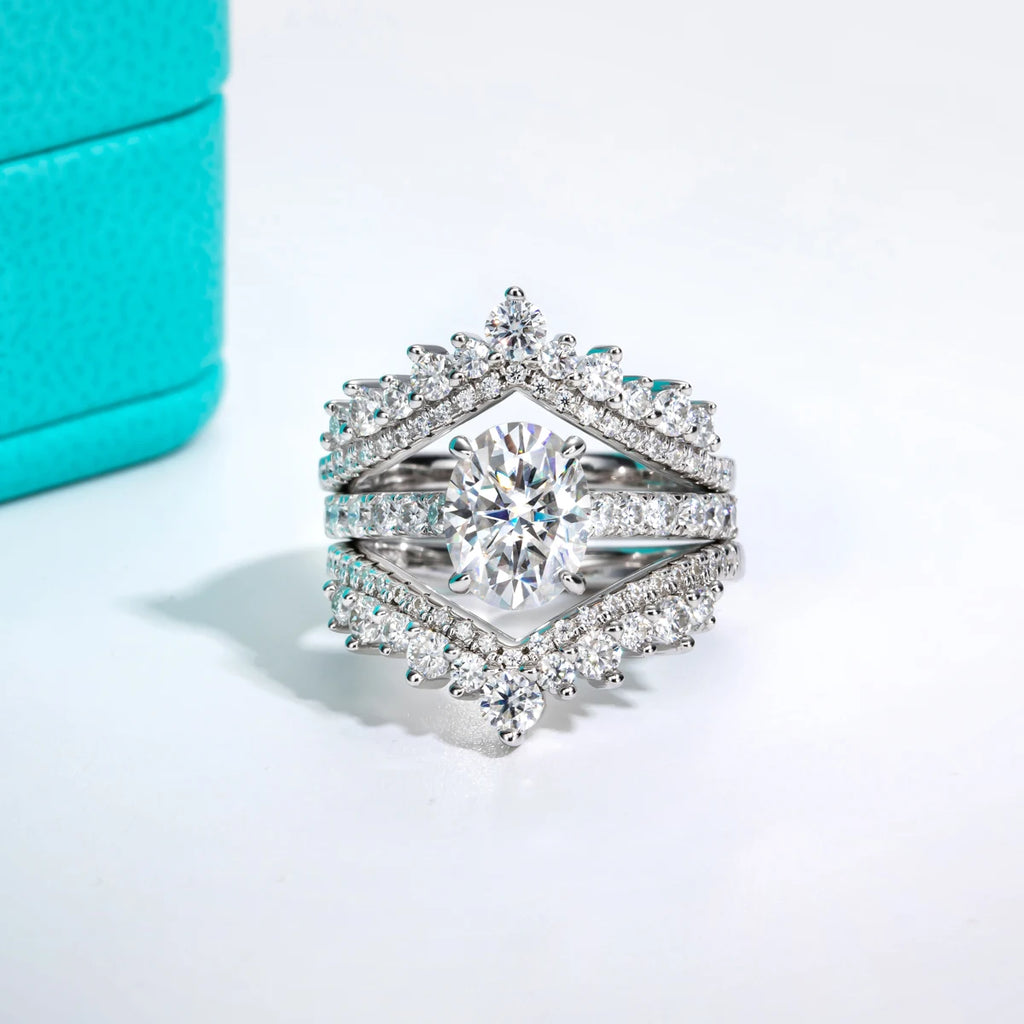 Oval Moissanite Engagement Ring