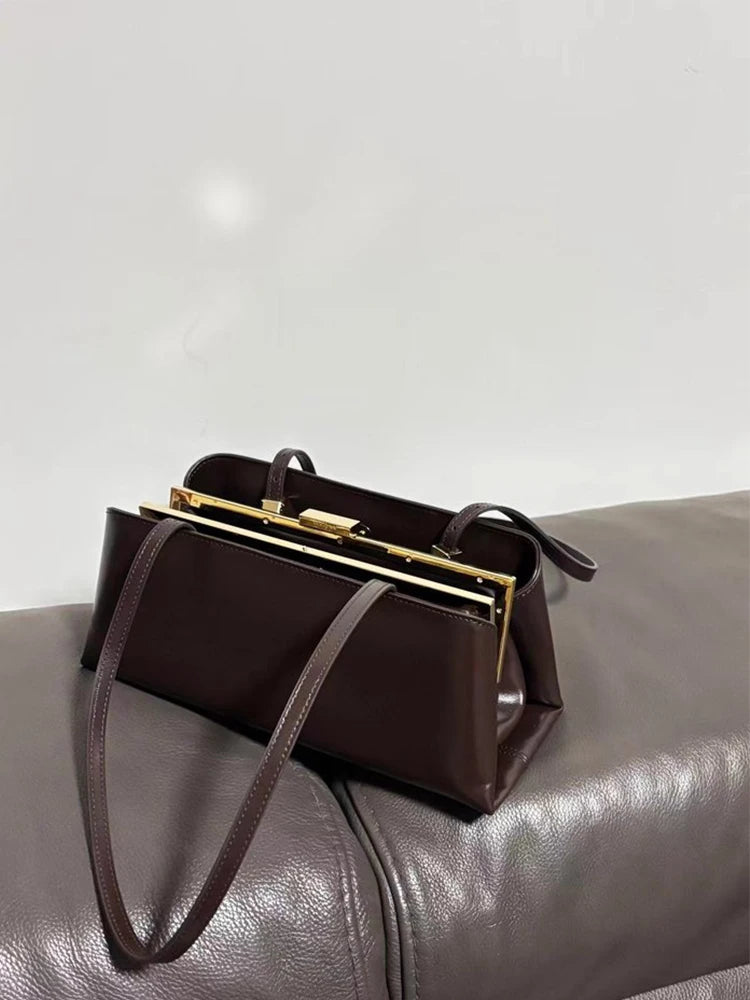 Women's Bag Autumn and Winter  Fashion Retro Underarm Bag All-match Atmospheric Portable bag