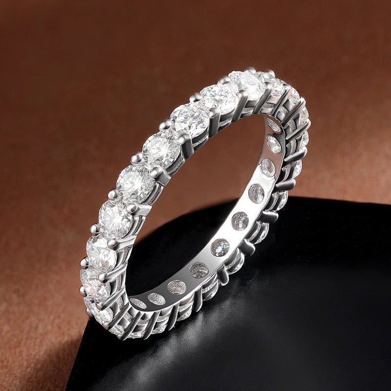 Round Moissanite Ring